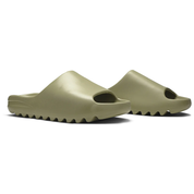 Yeezy Slide 'Resin'