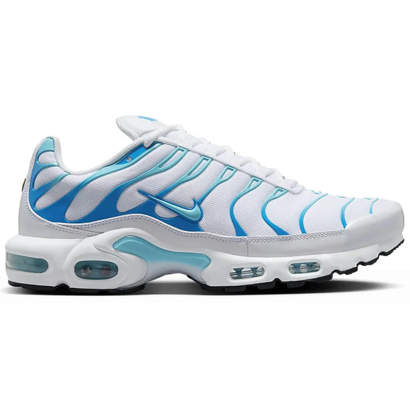 StatementStreetwearAirMaxPlusDreams1.png