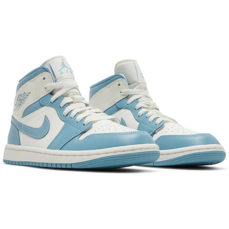airjordan1miduniverstiyblue2.png