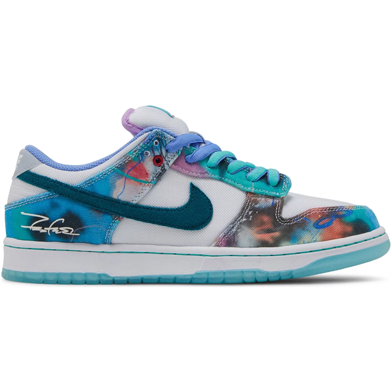 Nike SB Dunk Low x Futura Laboratories 'Bleached Aqua'